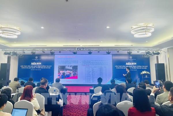 Hà Nội tìm giải pháp đột phá hút khách du lịch quốc tế