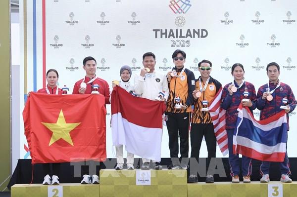 Thể thao Việt Nam “nổ vàng” ấn tượng trong ngày thi đấu 17/12 tại SEA Games 33