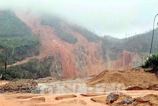 Đề phòng nguy cơ lũ quét, sạt lở đất ở Đà Nẵng và Quảng Ngãi