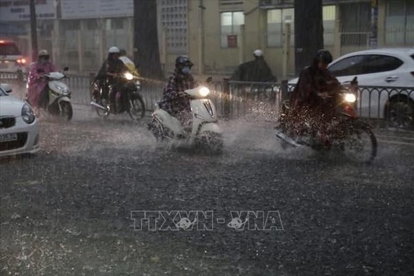 Trung Bộ và Tây Nguyên cục bộ có nơi mưa to trên 60 mm