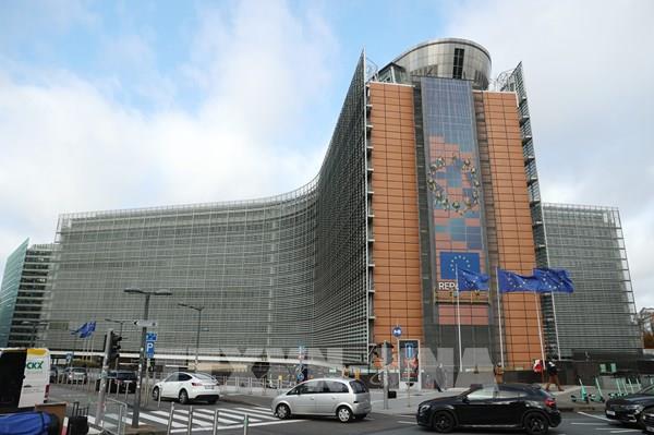 EU thu lợi 270 tỷ euro từ các hiệp định thương mại