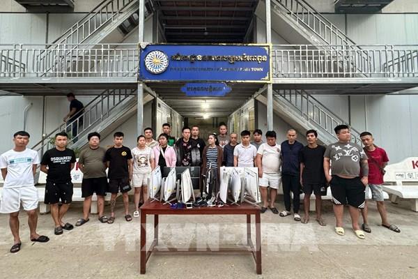 Triệt phá đường dây lừa đảo gần 3.000 người qua mạng