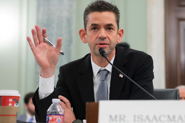 Thượng viện Mỹ phê chuẩn tỷ phú J.Isaccman làm người đứng đầu NASA