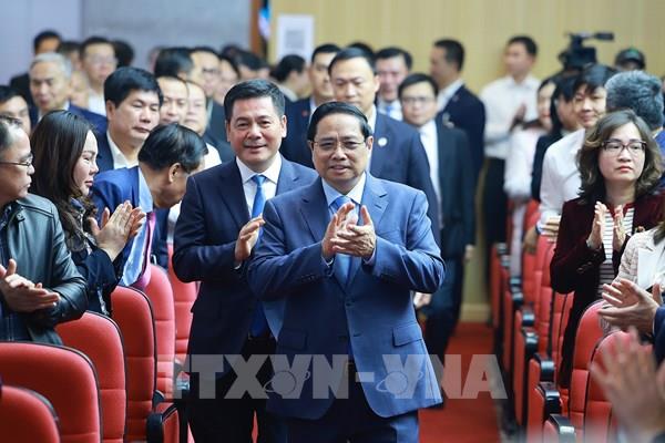 Thủ tướng yêu cầu ngành công thương phát huy vai trò 6 tiên phong