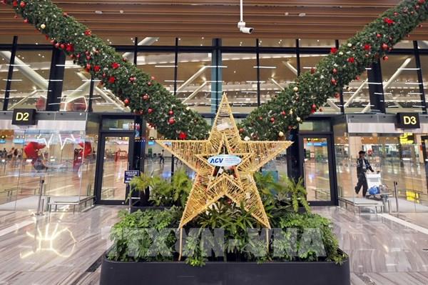 Diện mạo mới của Nhà ga T3 - sân bay Tân Sơn Nhất dịp Lễ hội cuối năm