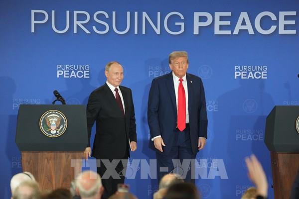 NHÌN LẠI THẾ GIỚI 2025: Đối thoại có điều kiện