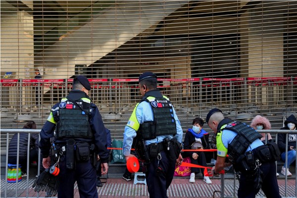 Hong Kong (Trung Quốc) bắt giữ 15 người liên quan đến vụ cướp 1 tỷ yen