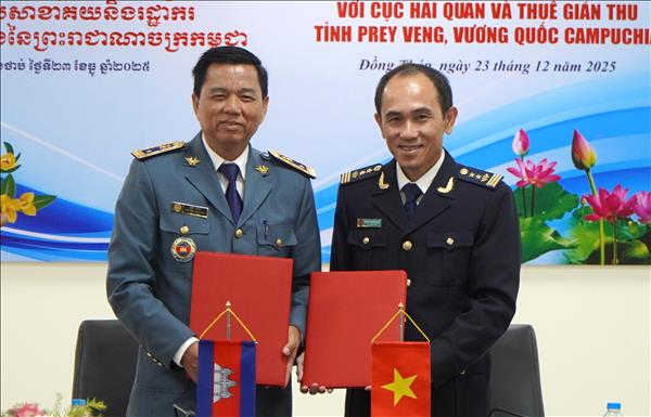 Chi cục Hải quan khu vực XX tăng cường hợp tác với tỉnh Prey Veng (Campuchia)