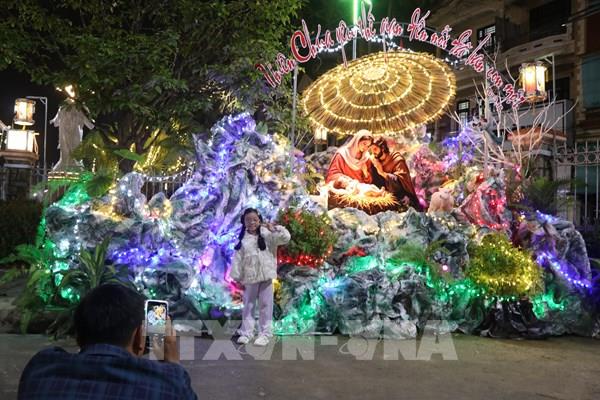 Noel ở Việt Nam - từ lễ hội du nhập đến ngày hội cộng đồng