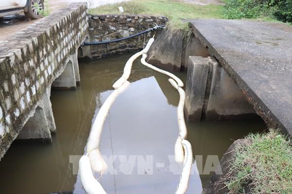 Sự cố tràn dầu ở Quảng Ngãi: Di chuyển người ở khu vực bị ảnh hưởng đến nơi khác cư trú