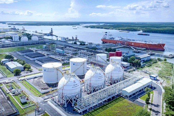 Petrovietnam lập kỷ lục mới về tổng doanh thu