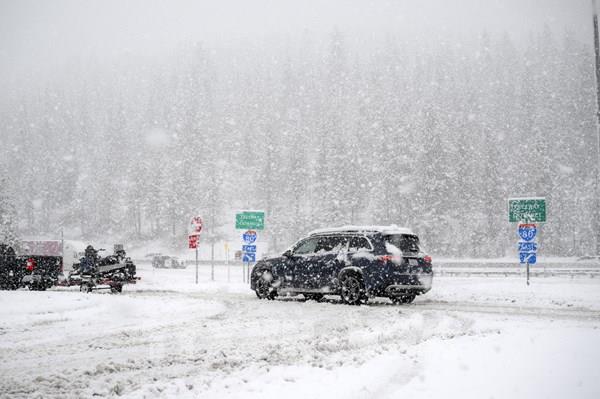Hàng nghìn chuyến bay tại Mỹ bị hủy sau Giáng sinh