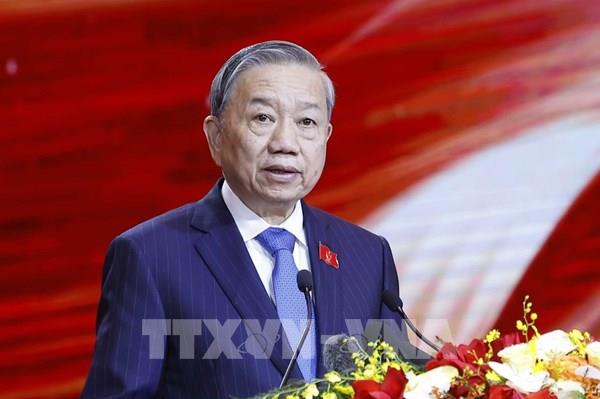 Tổng Bí thư Tô Lâm: Các điển hình tiên tiến tiếp tục giữ vững ngọn lửa nhiệt huyết, là hạt nhân lan tỏa