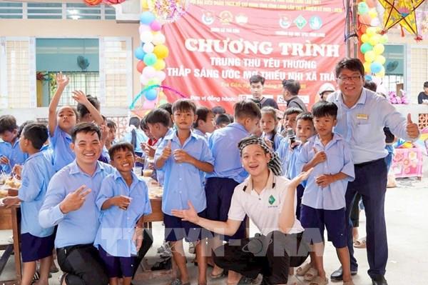 Người thầy trẻ và hành trình lan tỏa tinh thần xung kích