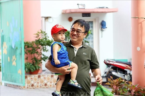 Thành phố Hồ Chí Minh giải bài toán mức sinh thấp