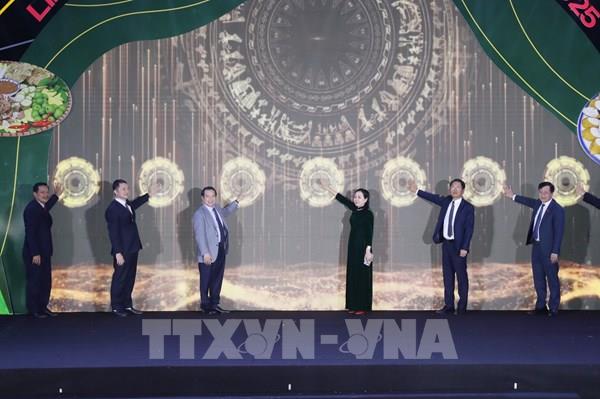 Khai mạc Liên hoan ẩm thực du lịch Ninh Bình năm 2025