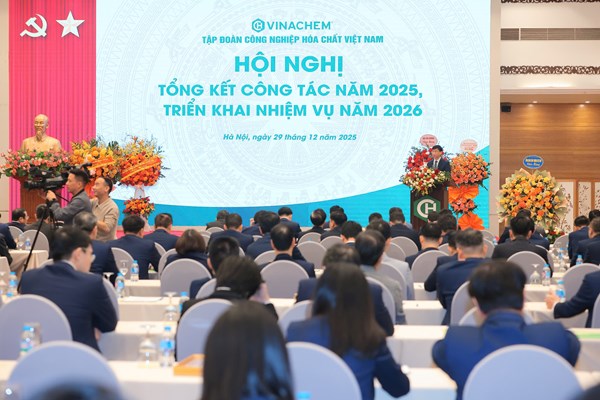 Vinachem kiến nghị tháo gỡ khó khăn để tăng trưởng hai con số