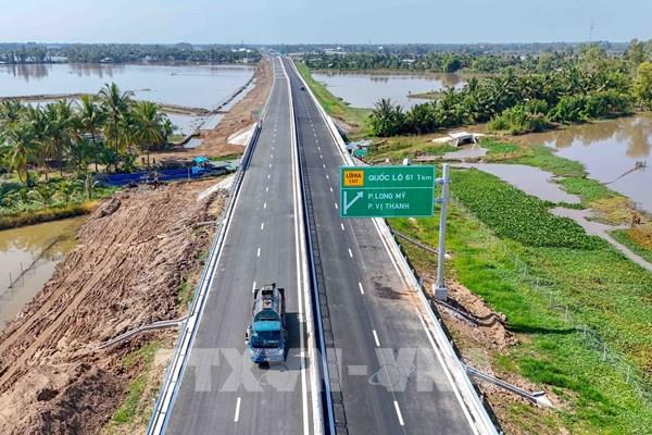 Cao tốc Hậu Giang – Cà Mau lùi thời điểm thông xe sang 2026