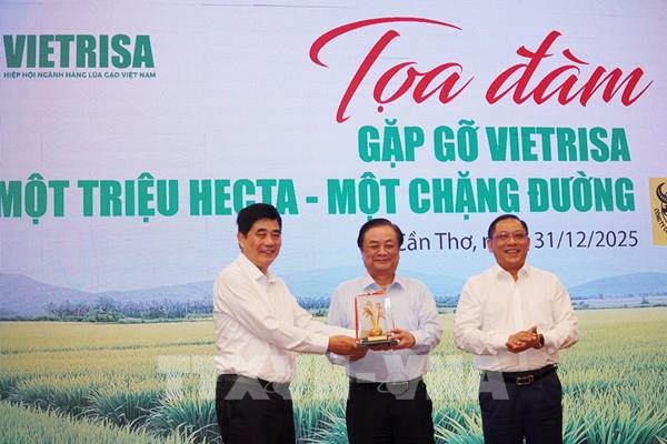 71.000 tấn gạo được cấp chứng nhận "Gạo Việt xanh phát thải thấp"