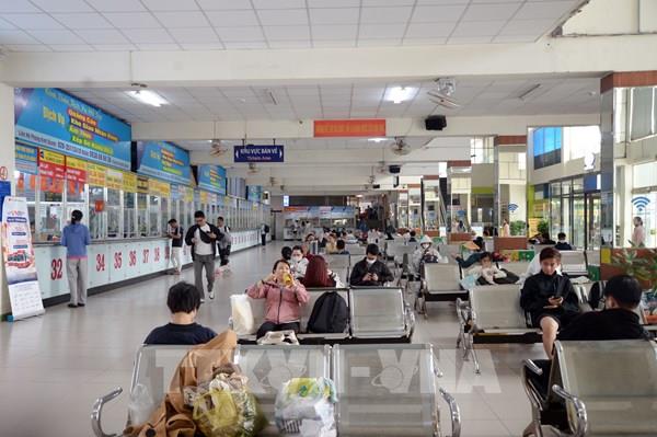 Giá vé dịp Tết ở các bến xe TP. Hồ Chí Minh tăng từ 40 - 60%