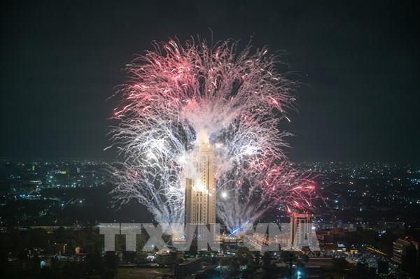 Thế giới hân hoan đón năm mới 2026