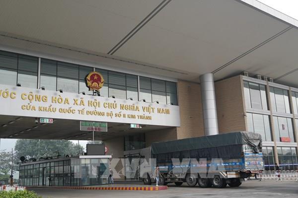 Kim ngạch xuất nhập khẩu hàng hóa qua cửa khẩu Lào Cai tăng 49%