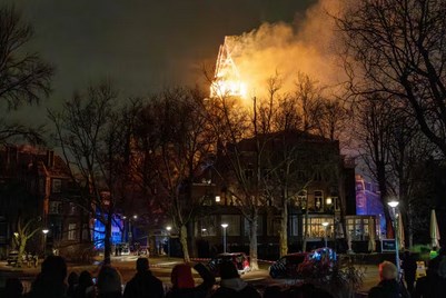 Hỏa hoạn phá hủy nghiêm trọng nhà thờ 154 năm tuổi ở Hà Lan