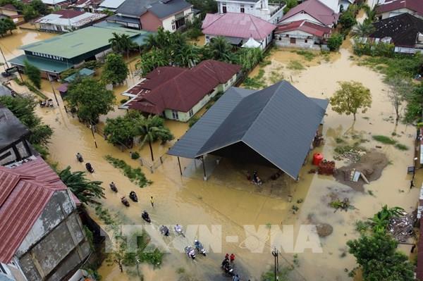 Indonesia nỗ lực hỗ trợ doanh nghiệp nhỏ bị tác động bởi lũ lụt