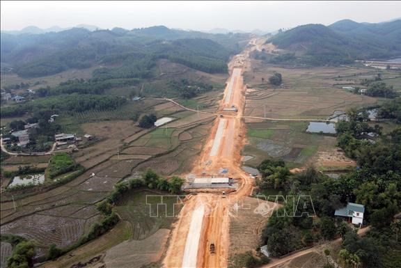 Tuyên Quang xác định hai trụ cột cho kế hoạch phát triển kinh tế