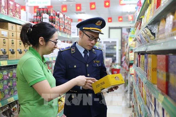 TP. Hồ Chí Minh tổng lực truy quét hàng giả, không có “vùng cấm”