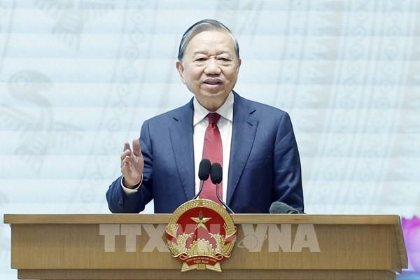 Tổng Bí thư Tô Lâm: Chuyển mạnh và thực chất tư duy “quản lý” sang “kiến tạo phát triển”, chấm dứt đùn đẩy, né tránh