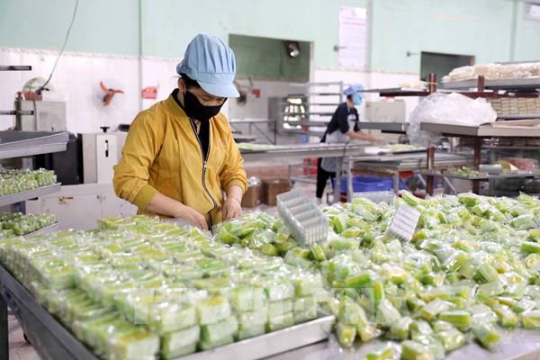 Làng nghề vào vụ Tết, tăng tốc sản xuất giữ hồn quà quê