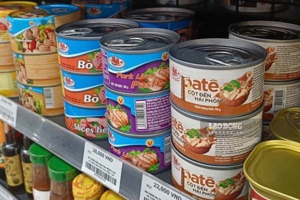 Tiêu hủy hơn 170 tấn thịt và sản phẩm đồ hộp chế biến từ thịt bẩn của Công ty Đồ hộp Hạ Long