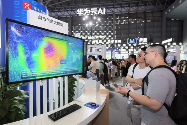 Trung Quốc ra mắt AI dự báo tác động thời tiết lên thị trường tài chính