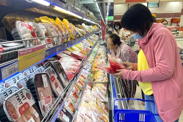 Doanh nghiệp, siêu thị vào cuộc bình ổn thị trường thịt lợn