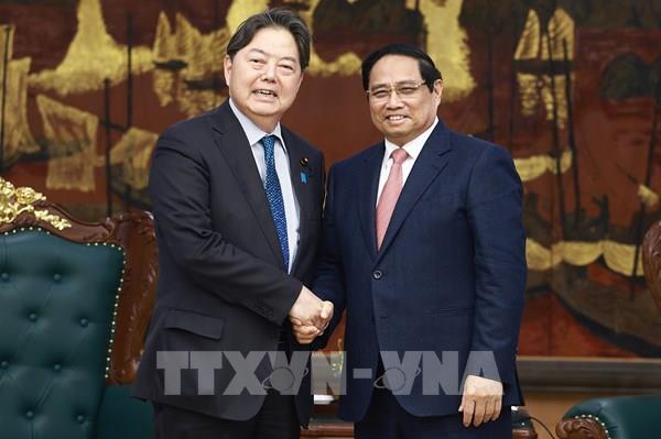 Thủ tướng Phạm Minh Chính tiếp Bộ trưởng Nội vụ và Truyền thông Nhật Bản