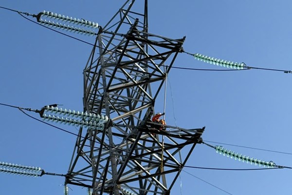 Gần 9.900 tỷ đồng làm tuyến đường dây 500kV Dung Quất - Bình Định