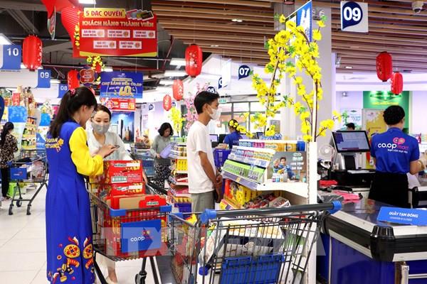 Thị trường Tết Vĩnh Long: Nguồn hàng dồi dào, giá được giữ ổn