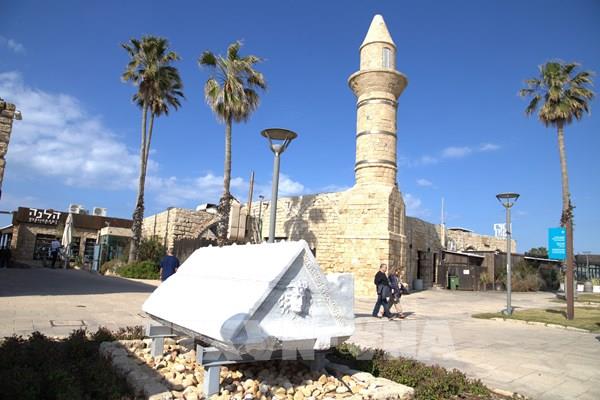  Thành phố La Mã ngủ yên bên bờ biển Israel