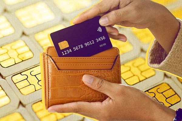 Khuyến cáo thủ đoạn tráo chip trên thẻ ngân hàng để chiếm đoạt tiền