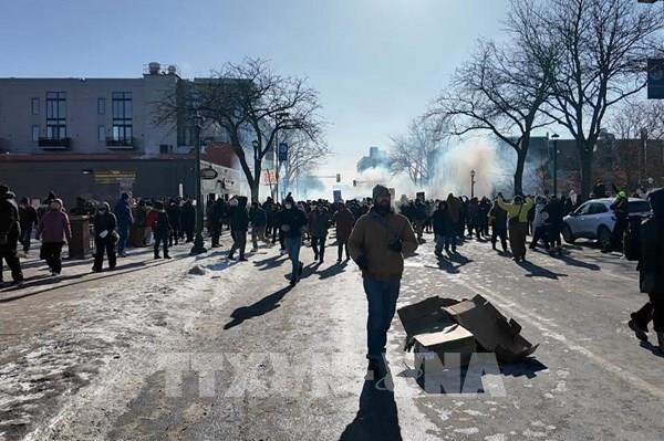 Tổng thống Mỹ D. Trump tuyên bố “giảm leo thang” tại Minneapolis