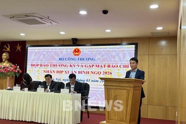 Công bố lộ trình áp dụng bắt buộc xăng E10