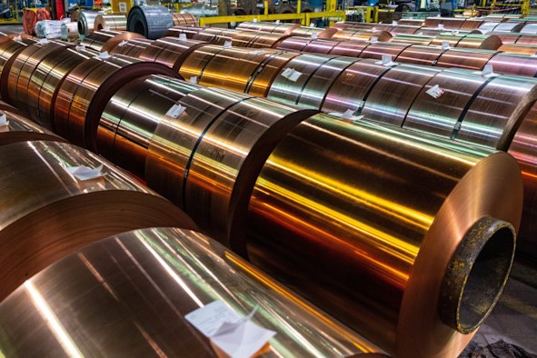 Giá đồng thiết lập đỉnh lịch sử mới