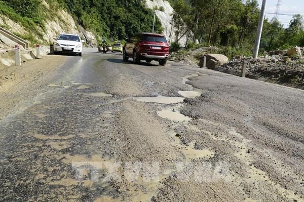Gia Lai: Đèo An Khê vẫn chưa thể bàn giao vì vừa làm xong đã xuống cấp