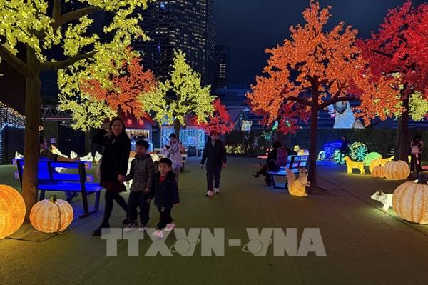 Độc đáo lễ hội ánh sáng tại Hong Kong (Trung Quốc)