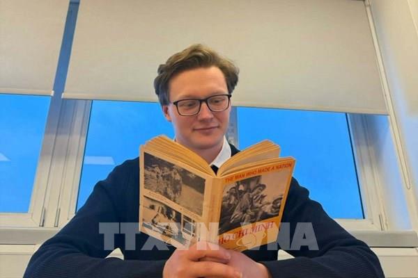 Học giả Anh đề cao vai trò lãnh đạo chiến lược của Đảng Cộng sản Việt Nam