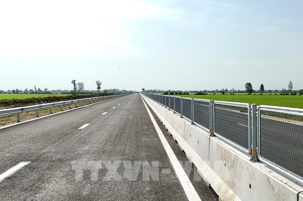 Cao tốc Quảng Ngãi-Hoài Nhơn sẽ đưa vào vận hành lúc 11h ngày 12/2