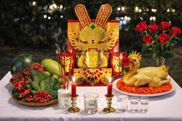 Chuẩn bị mâm cúng Giao thừa Tết Nguyên đán Bính Ngọ 2026 để đón tài lộc may mắn nhất