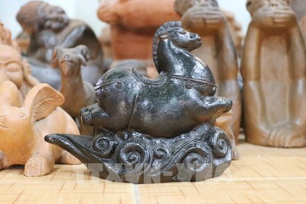 Độc đáo linh vật ngựa làng gốm Chăm Bàu Trúc