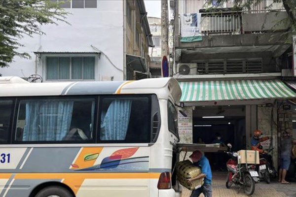 Siết chặt xử lý xe dù, bến cóc dịp cận Tết